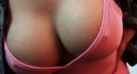 Взялся за грудь — говори что-нибудь